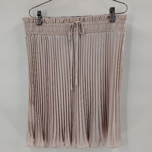 H&M Beige Accordion Skirt Size 8 Flowy Faux Tie Front Elastic Stretch  Waist